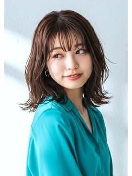 ニューカマー バイ ヘッドライト シブヤ(NEW COMER by HEADLIGHT shibuya) 【まろやかブラウンベージュ】