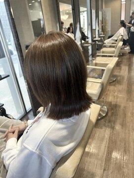 シェリッシュ ノース(Sheriche North) ベージュカラー