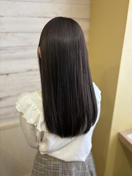 エム インターナショナル 白岡 キュート(EMU international CUTE) 透明感とまとまり◎エアンス艶髪