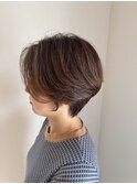 大人ガーリー　ダークアッシュ　似合わせカット