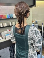 ケンジ 横浜(KENJE) 編みおろし/ベロアリボン/編みおろし/お呼ばれヘア/結婚式