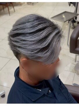 アッシュ 等々力店(Ash) バレイヤージュ/モノトーンシルバー 等々力、自由が丘