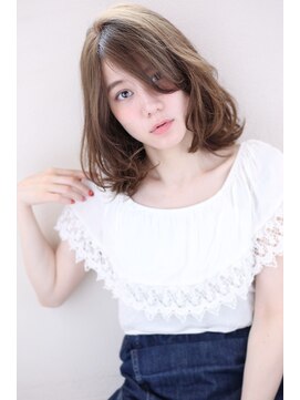 マリアバイアフロート(Maria by AFLOAT) グレージュカラーのワンカールセミディ♪