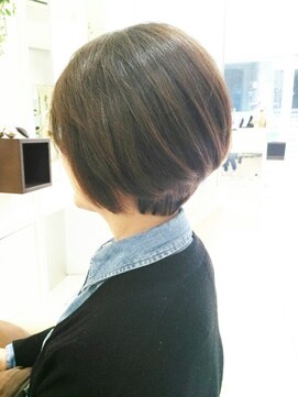 アッシュ 久我山店(Ash) 前下がりグラデーションボブ
