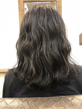 リノ(Lino) モノトーンカラー