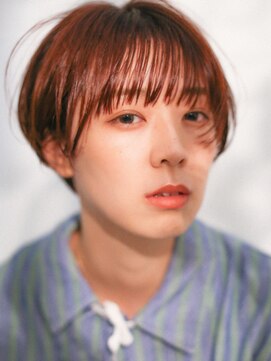 テトヘアー(teto hair) オレンジベージュ、マッシュショート、丸みショート、耳掛け