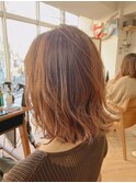 外ハネスタイル