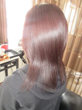 コア フィール ア デイ(COIFFURE A DAY) 【M3D見附今町】バイオレットピンク