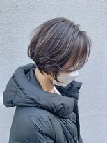 パブロ(Pablo)&nbsp;ハイライト × ショートスタイル