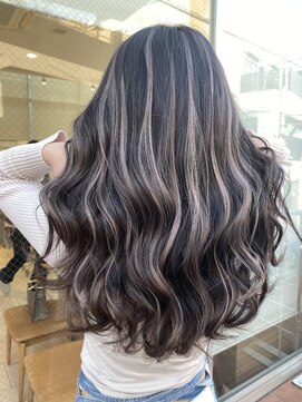 ローレン(Rollen) ☆取り外し可能!?エクステで作るハイライトスタイル☆