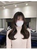 暗髪でも垢抜けインナーカラー×韓国ヘア