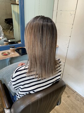 トワイロ(TOWAIRO) ミルクティーバレイヤージュ