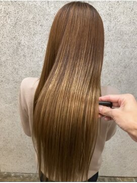 アッタニコ(atta2co) 髪質改善 縮毛矯正 ツヤ 透明感 まとまり ベージュ