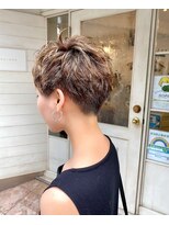 シェノン 赤羽店(CHAINON)&nbsp;ベリーショートハンサムショートハイライトカラー2025赤羽