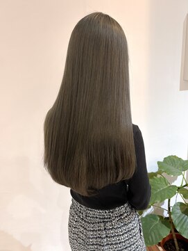 イル(ill) オリーブベージュ オリーブカラー