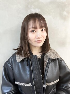 アタッカ(atacca) ミディアム・ベージュ・ボブディ