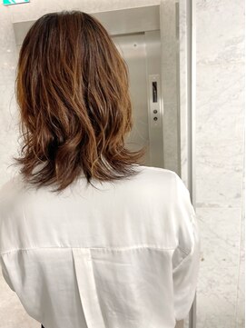 リアン(Lian) コテを使わずスタイリングデジタルパーマデザイン