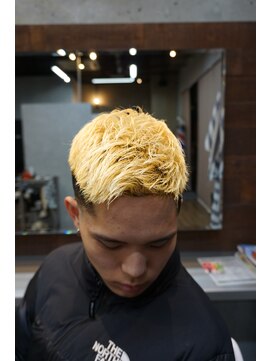 タフ バーバーショップ(TOUGH BARBER SHOP) 短髪アップバング