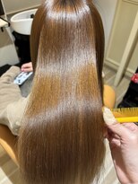 トゥーリ JR二日市駅前店(tuuli)&nbsp;JR二日市駅前髪質改善トリートメント30代40代ミディアムレイヤー