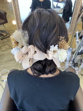 コワファースト 大分(COIFF1RST) 成人式/シニヨン/りぼん