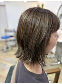 ミディアムボブ