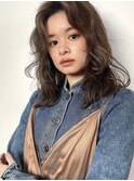 ミディアムレイヤー/柔らかウェーブ/大人可愛い/レイヤー