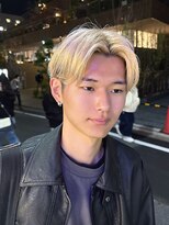 バズ(BUZZ)&nbsp;メンズショート/センターパート/ケアブリーチ/ホワイト