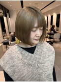 大人丸みボブショート×中明度ベージュ