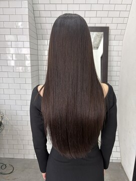 レガーレ(Legare) 柔らかく自然な質感の髪質改善ストレート