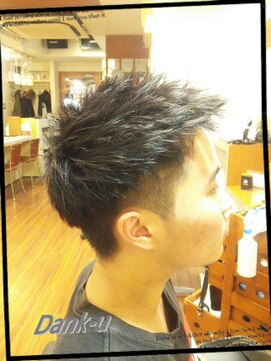 ヘアー ダンクユー(hair Dank u) 束感のあるツーブロックショート