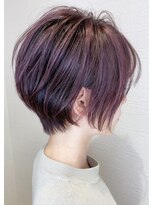 ヘアーアンドスパ フラップス(FLAPS) やわらかショート×パープルハイライト/ボブショート