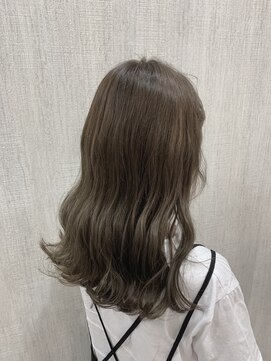 アルーシェ 心斎橋(Alushe) 透明感UP☆アッシュベージュ