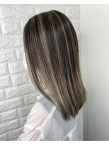 フィーネ 柏(Fi-Ne)&nbsp;＃バレイヤージュ＃ケアブリーチ＃デザインカラー＃アッシュ＃柏