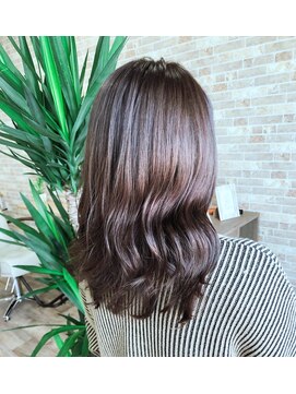 ノア(noa) ゆるふわパーマ