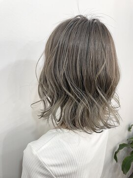ルヴェルヘアー(Revel hair) バレイヤージュ×グレーベージュ