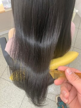 凪の旅先 髪質改善『ヘアエステ』【バスセンター前駅 縮毛矯正 髪質改善】
