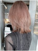 ペールベージュレイヤー_外ハネボブセクションカラー_ba382231