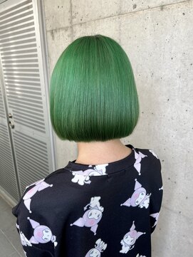 ガルボ ヘアー(garbo hair) #高知 #美容室 #グリーン #カラー #派手髪 #10代 #20代