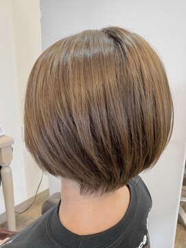 アルターリール(aL ter Rire) ショートボブ/福原遼華