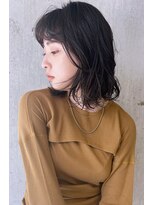 バロンフェム(baLon.fem) 【stylist 本田愛】前髪の柔らかさとミニボブの大人女性らしさ