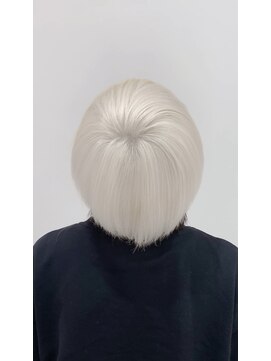 アディション 渋谷(ADITION) ホワイトカラー