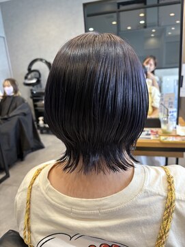 アチーブリス(achieve Liss) ウルフカットパープルカラー