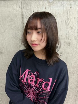 モク 立川(moc) 小顔レイヤーボブ