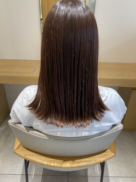 【three】ピンクベージュ[天満橋/谷町]