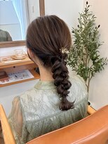 プティ 稲毛(Petit) かわいい編みおろしアレンジ