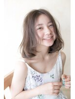 オハナ(ohana)&nbsp;【ohana/表参道】大人上品な長めバングのモテ髪くびれミディ
