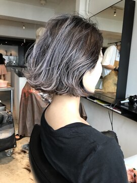 ルーヴェ(LOWE) 能瀬 パールグラデーションボブ