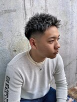 バジー バイ ディーアンドティー(Buzzy by D&T)&nbsp;フェード/メンズカット/ホワイトメッシュ/ヘッドスパ/眉毛