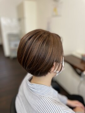 ヘアアトリエ シャイニィ(hair atelier Shiny) ショート　ボブ