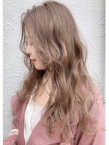 キュエム(Cuem)&nbsp;【Cuem春日】ミルクティーカラー 暖色 ピンクベージュ ブリーチ